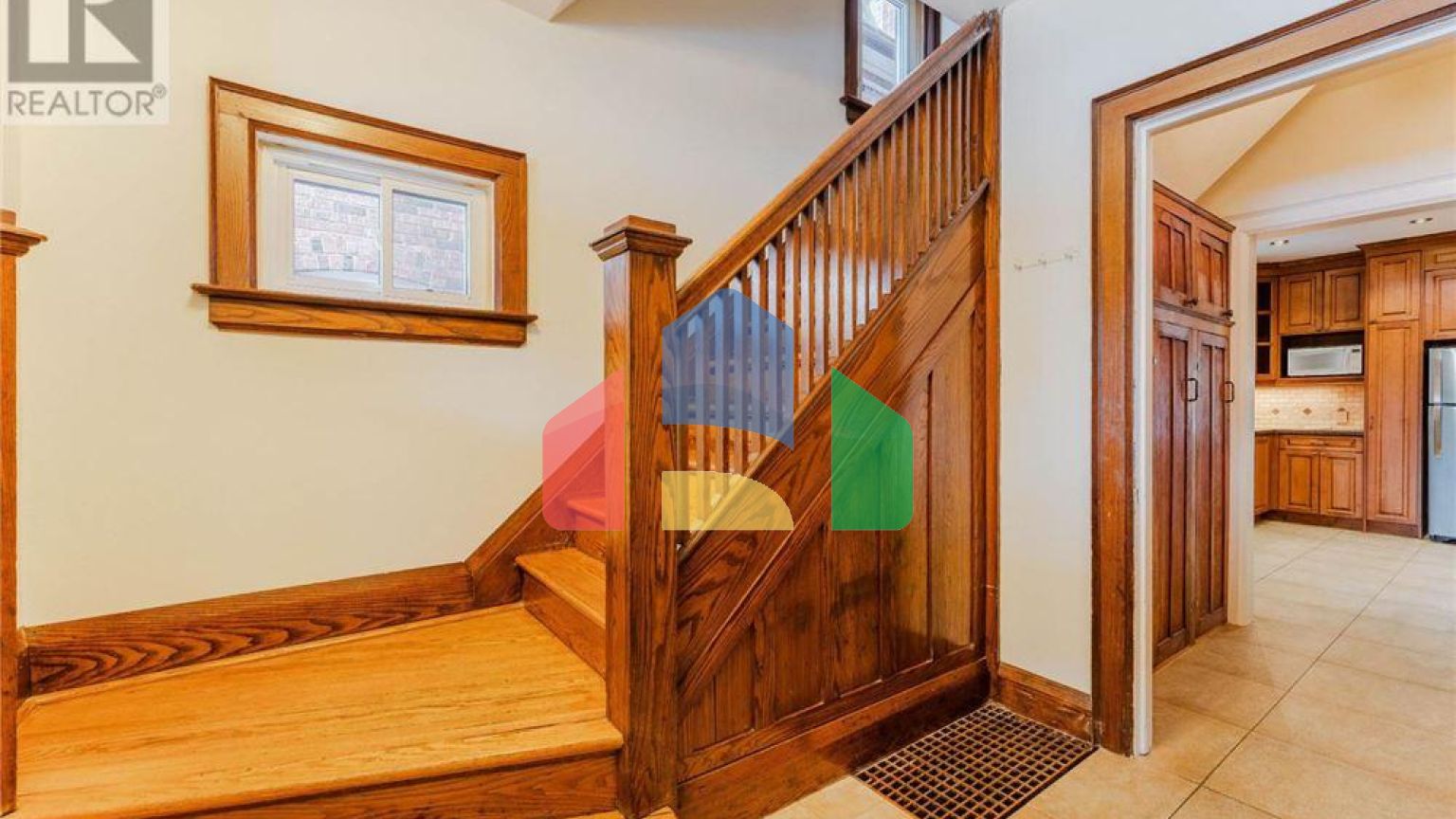 Residential - Single Family Home - Toronto, Canada - Canada