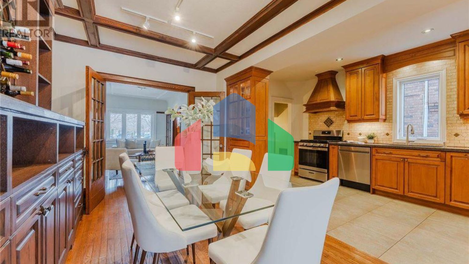 Residential - Single Family Home - Toronto, Canada - Canada