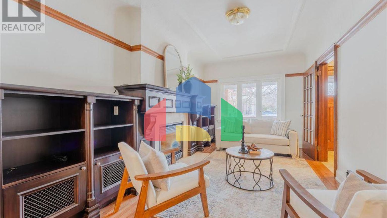 Residential - Single Family Home - Toronto, Canada - Canada