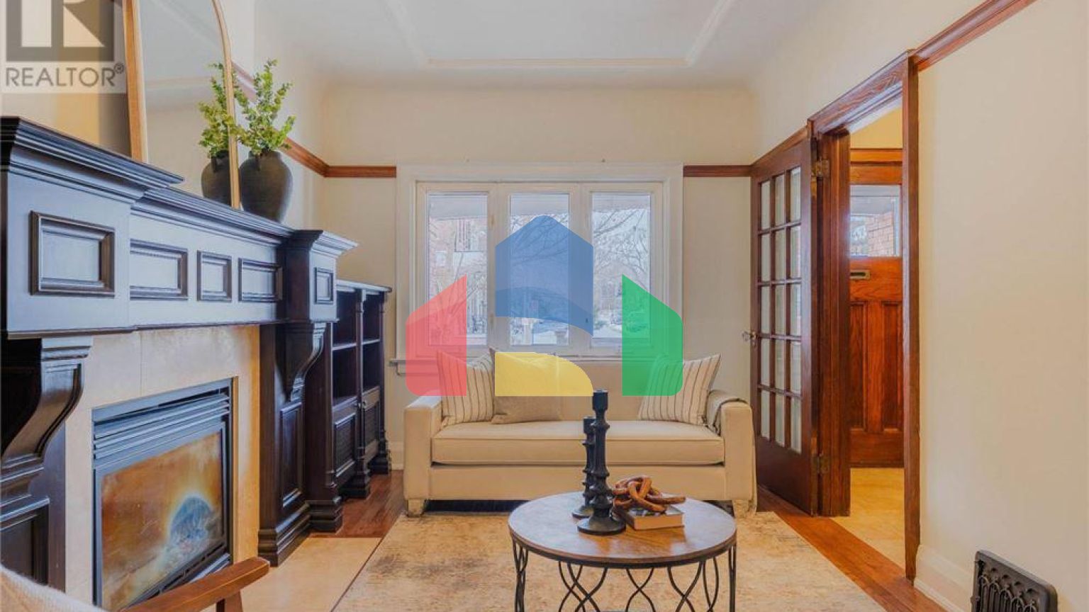 Residential - Single Family Home - Toronto, Canada - Canada