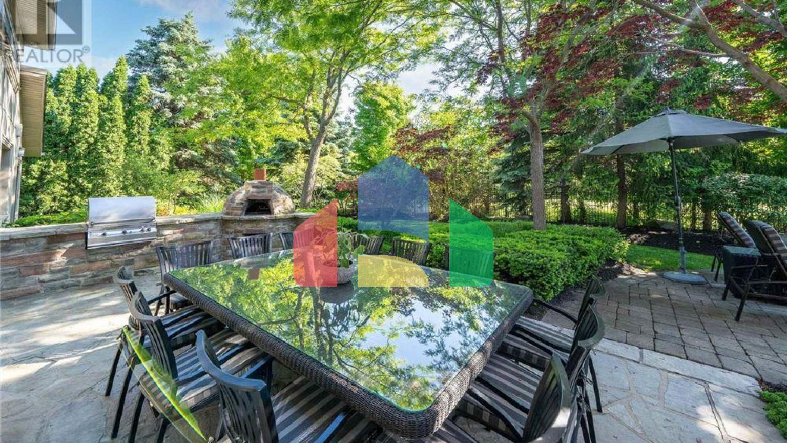 Residential - Single Family Home - Toronto, Canada - Canada