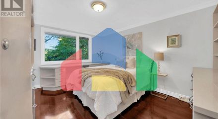 Residential - Single Family Home - Toronto, Canada - Canada