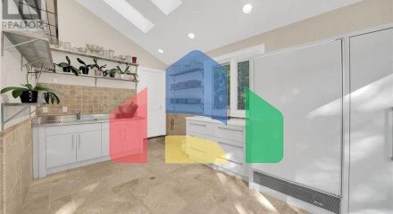 Residential - Single Family Home - Toronto, Canada - Canada