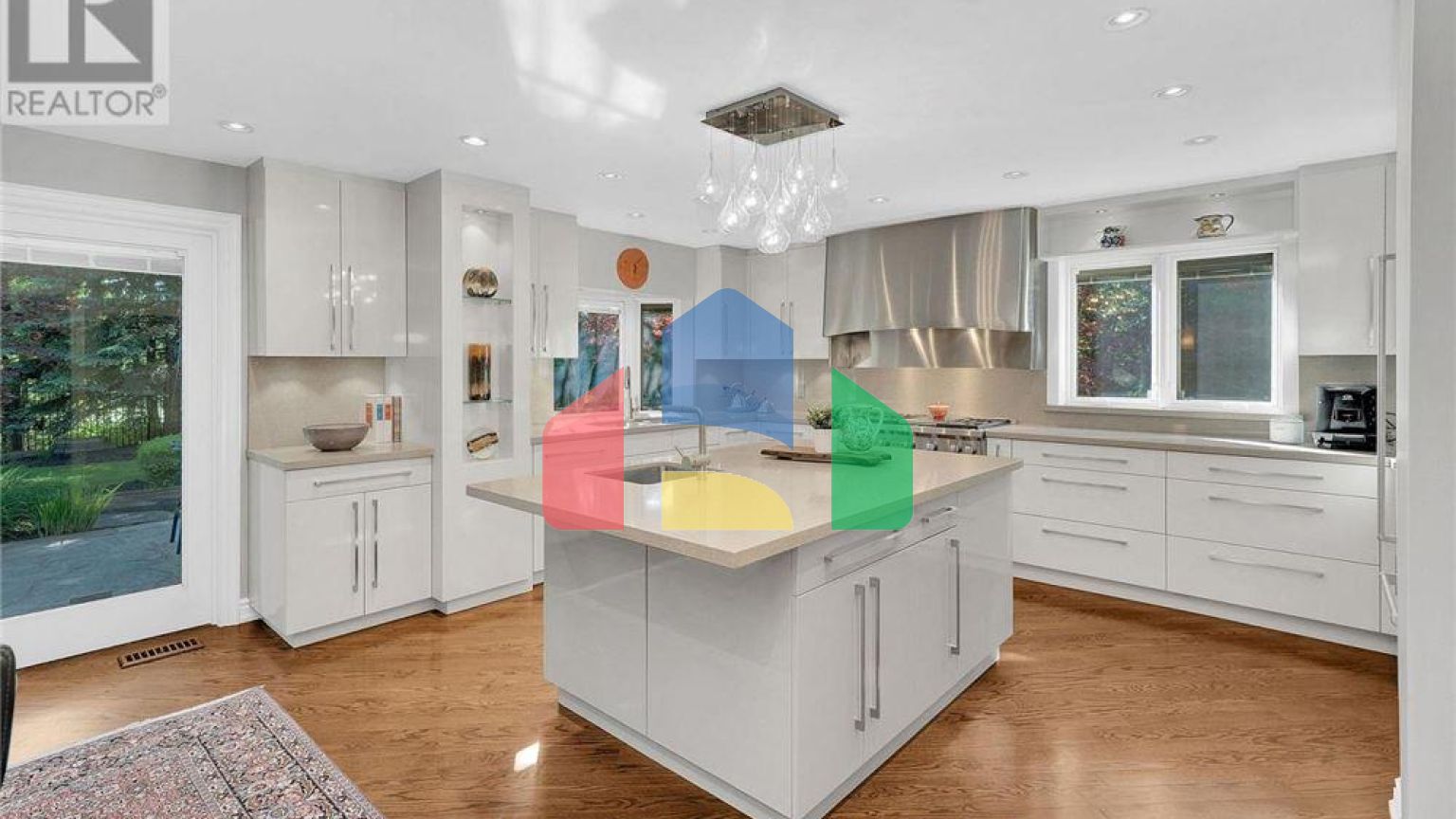 Residential - Single Family Home - Toronto, Canada - Canada