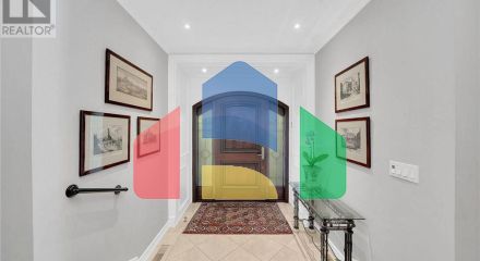 Residential - Single Family Home - Toronto, Canada - Canada