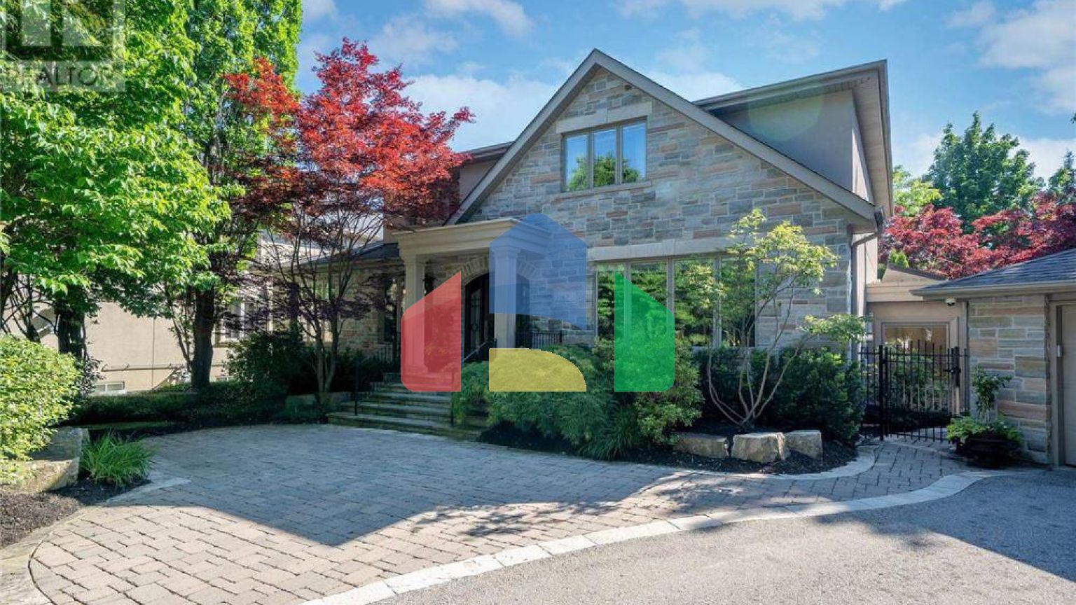 Residential - Single Family Home - Toronto, Canada - Canada