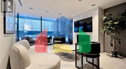 Residential - Single Family Home - Toronto, Canada - Canada