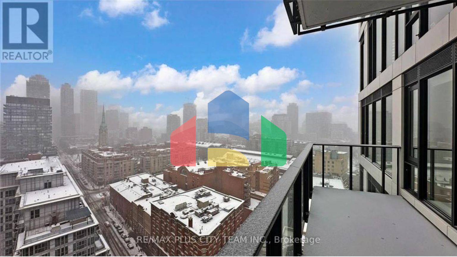 Residential - Single Family Home - Toronto, Canada - Canada