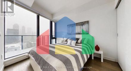 Residential - Single Family Home - Toronto, Canada - Canada