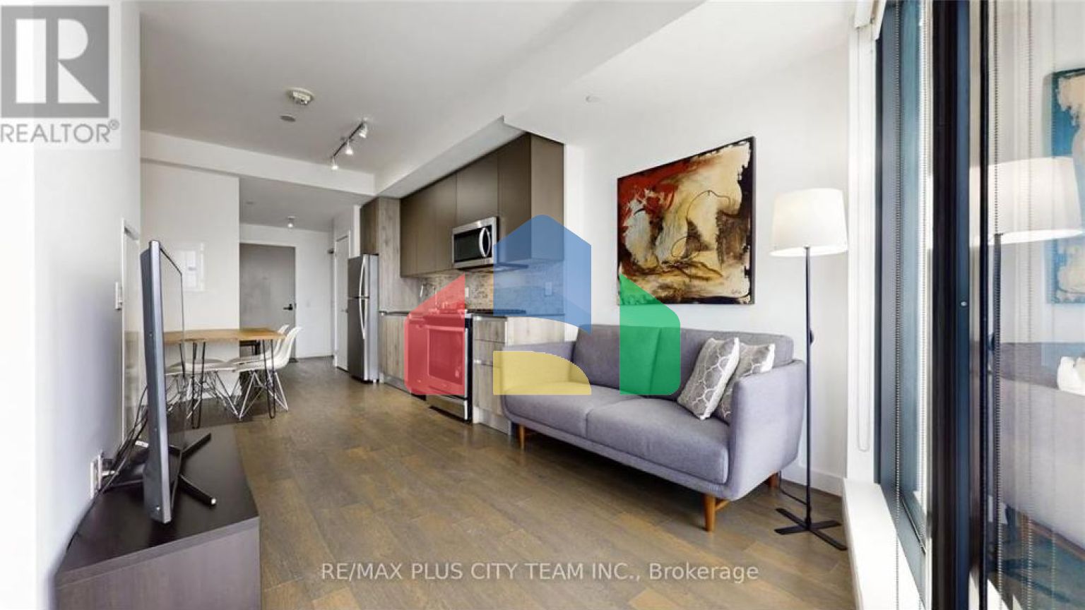 Residential - Single Family Home - Toronto, Canada - Canada