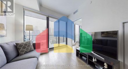 Residential - Single Family Home - Toronto, Canada - Canada