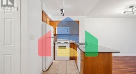 Residential - Single Family Home - Toronto, Canada - Canada