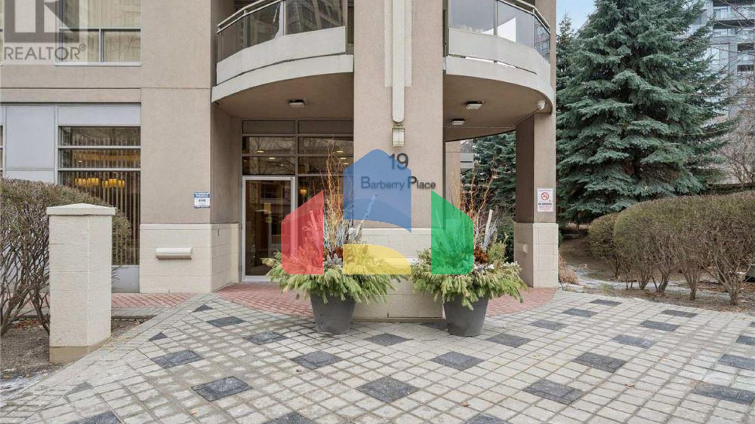 Residential - Single Family Home - Toronto, Canada - Canada