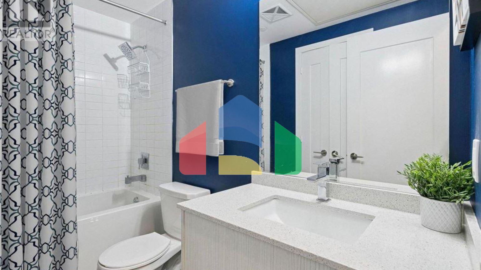 Residential - Condo/Apartment - Toronto, Canada - Canada