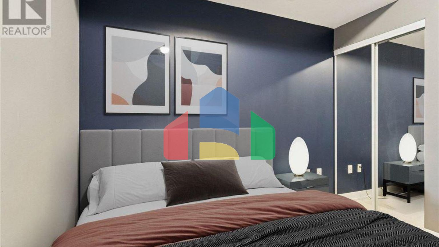 Residential - Condo/Apartment - Toronto, Canada - Canada