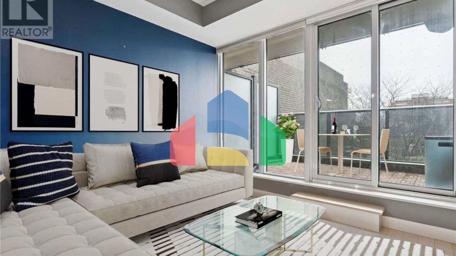 Residential - Condo/Apartment - Toronto, Canada - Canada