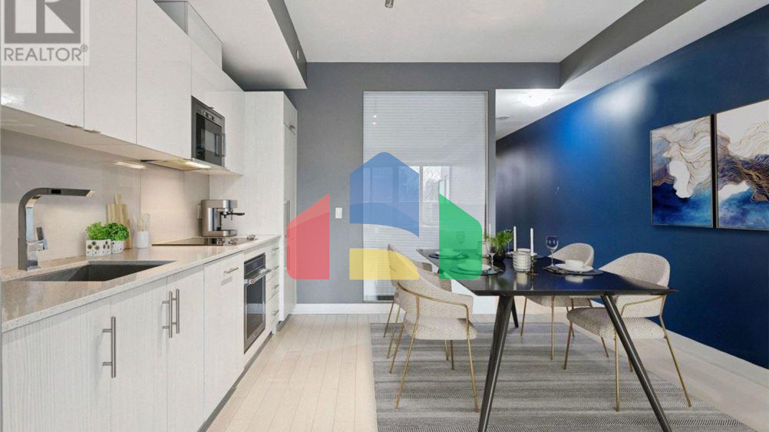 Residential - Condo/Apartment - Toronto, Canada - Canada