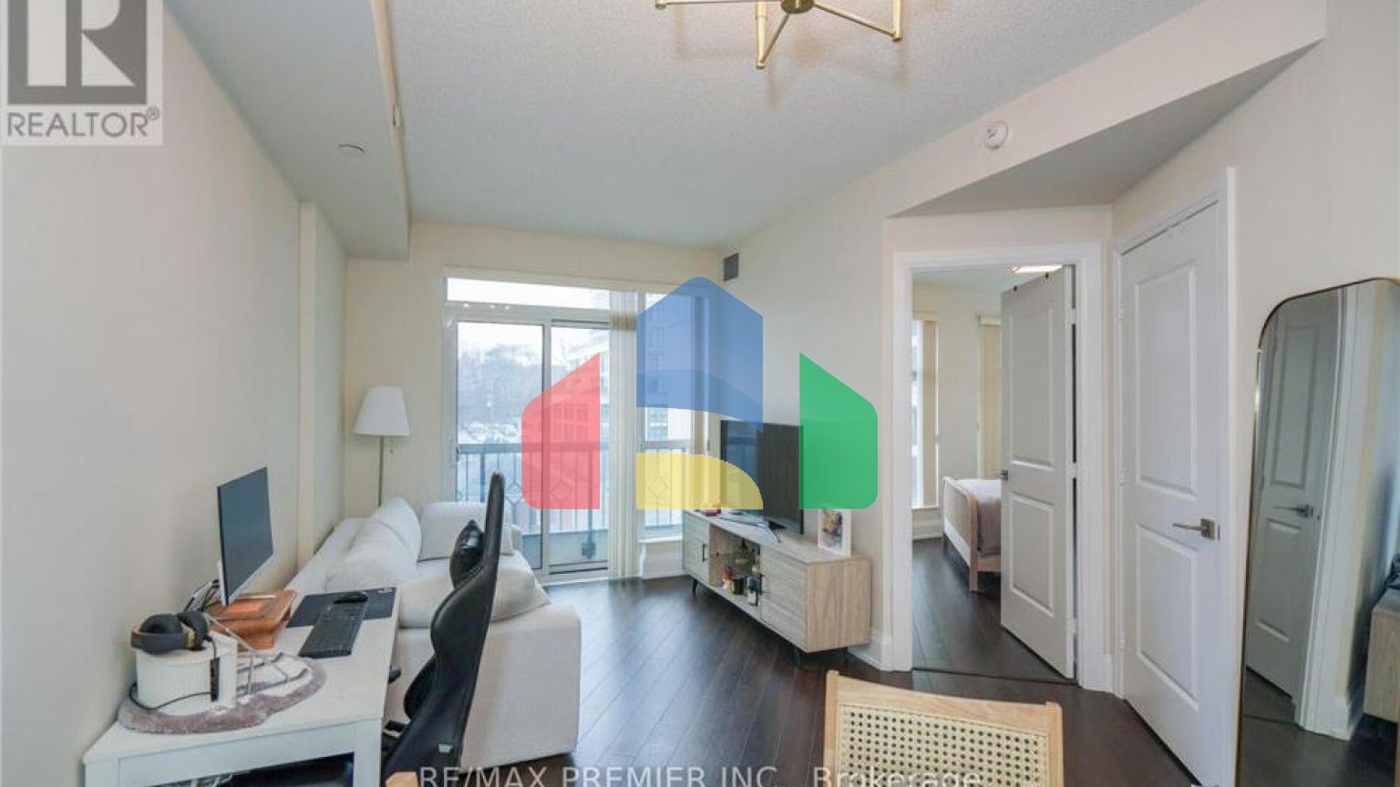 Residential - Condo/Apartment - Toronto, Canada - Canada