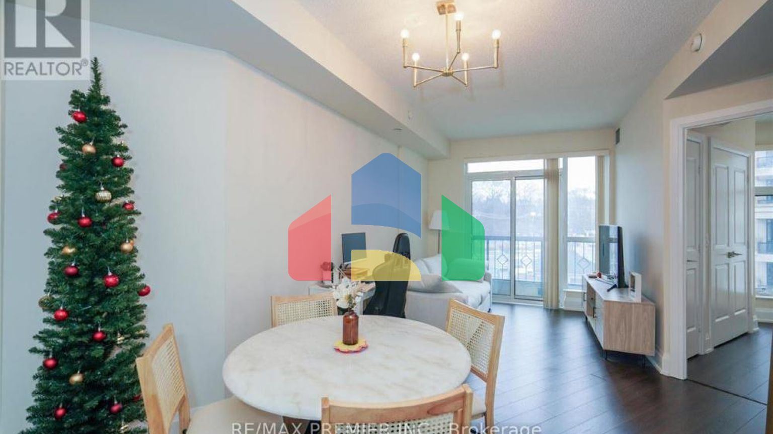 Residential - Condo/Apartment - Toronto, Canada - Canada