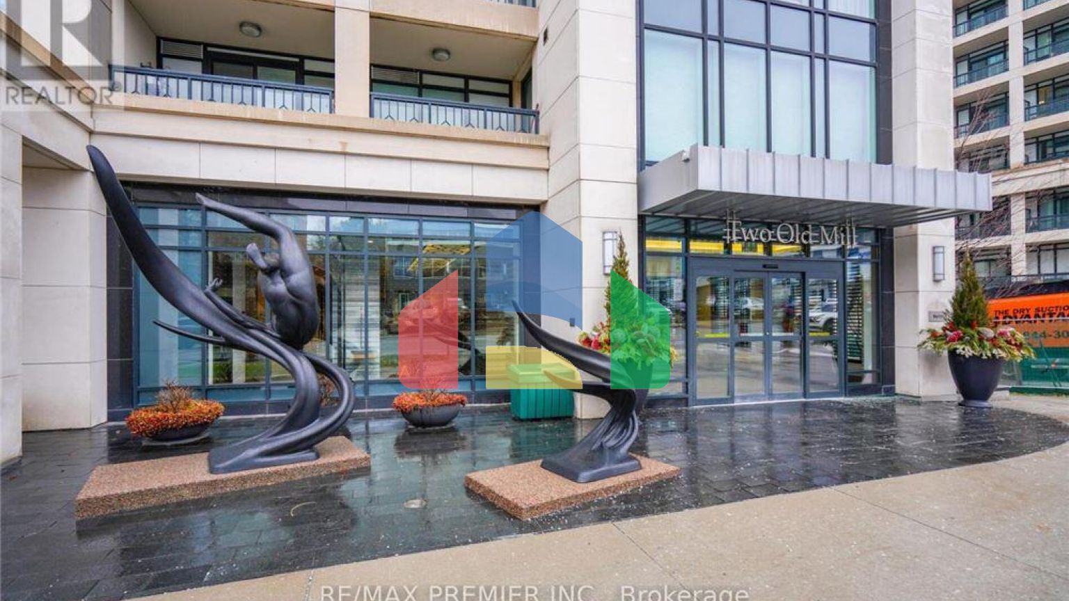 Residential - Condo/Apartment - Toronto, Canada - Canada