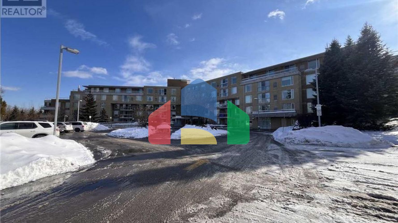 Residential - Single Family Home - Toronto, Canada - Canada