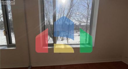 Residential - Single Family Home - Toronto, Canada - Canada