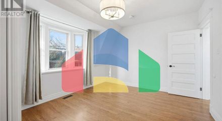 Residential - Single Family Home - Toronto, Canada - Canada