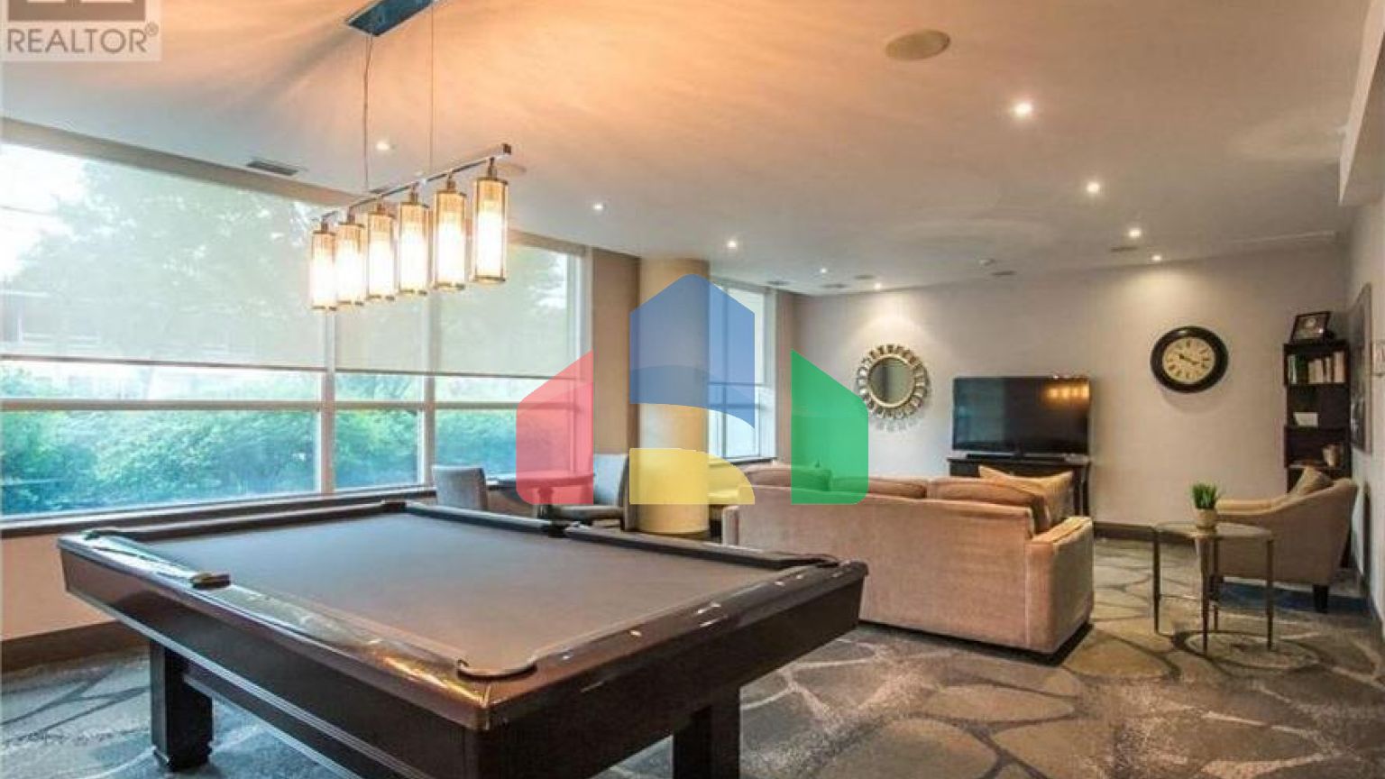 Residential - Condo/Apartment - Toronto, Canada - Canada