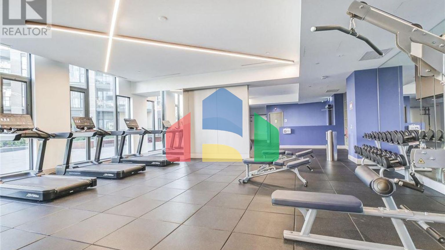 Residential - Condo/Apartment - Toronto, Canada - Canada