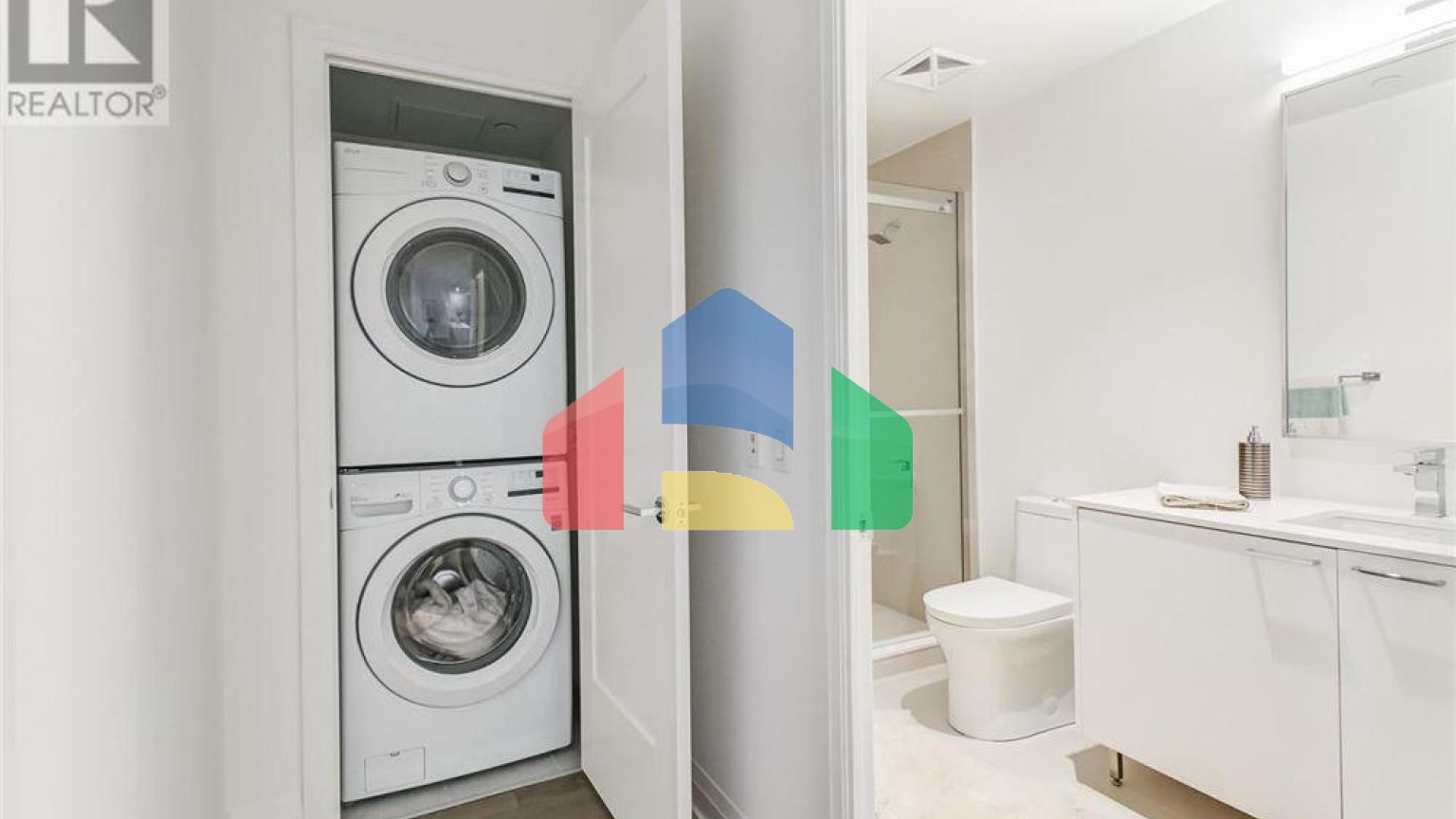 Residential - Condo/Apartment - Toronto, Canada - Canada