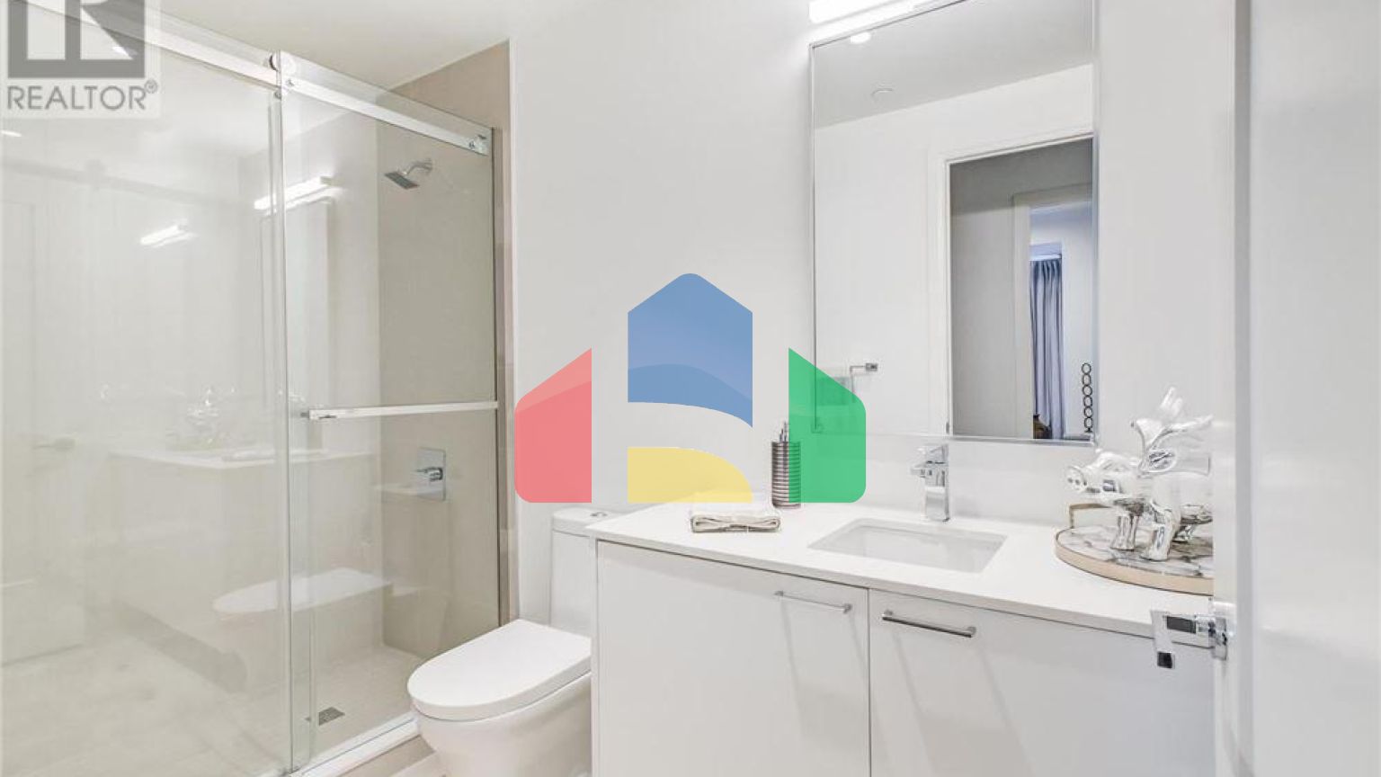 Residential - Condo/Apartment - Toronto, Canada - Canada