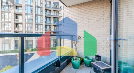 Residential - Condo/Apartment - Toronto, Canada - Canada