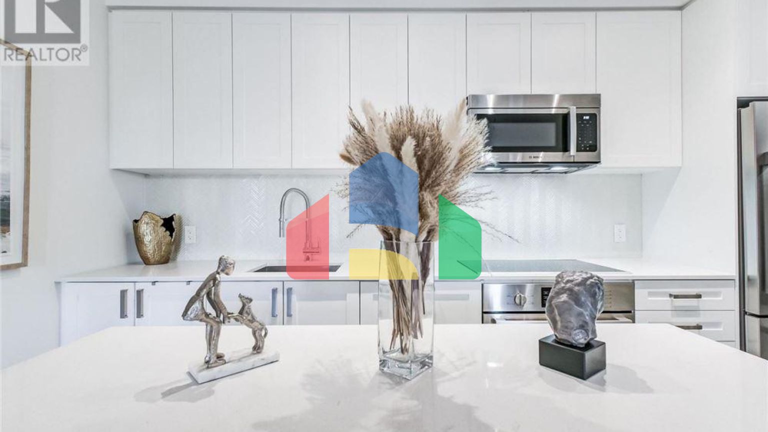 Residential - Condo/Apartment - Toronto, Canada - Canada