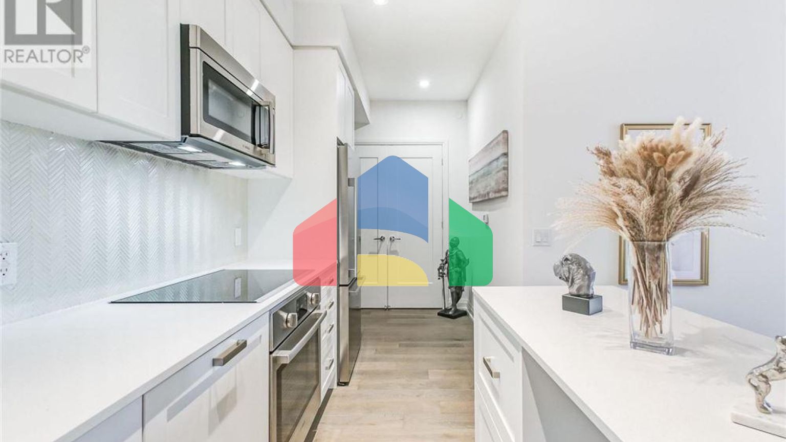 Residential - Condo/Apartment - Toronto, Canada - Canada