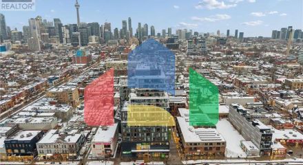 Residential - Single Family Home - Toronto, Canada - Canada