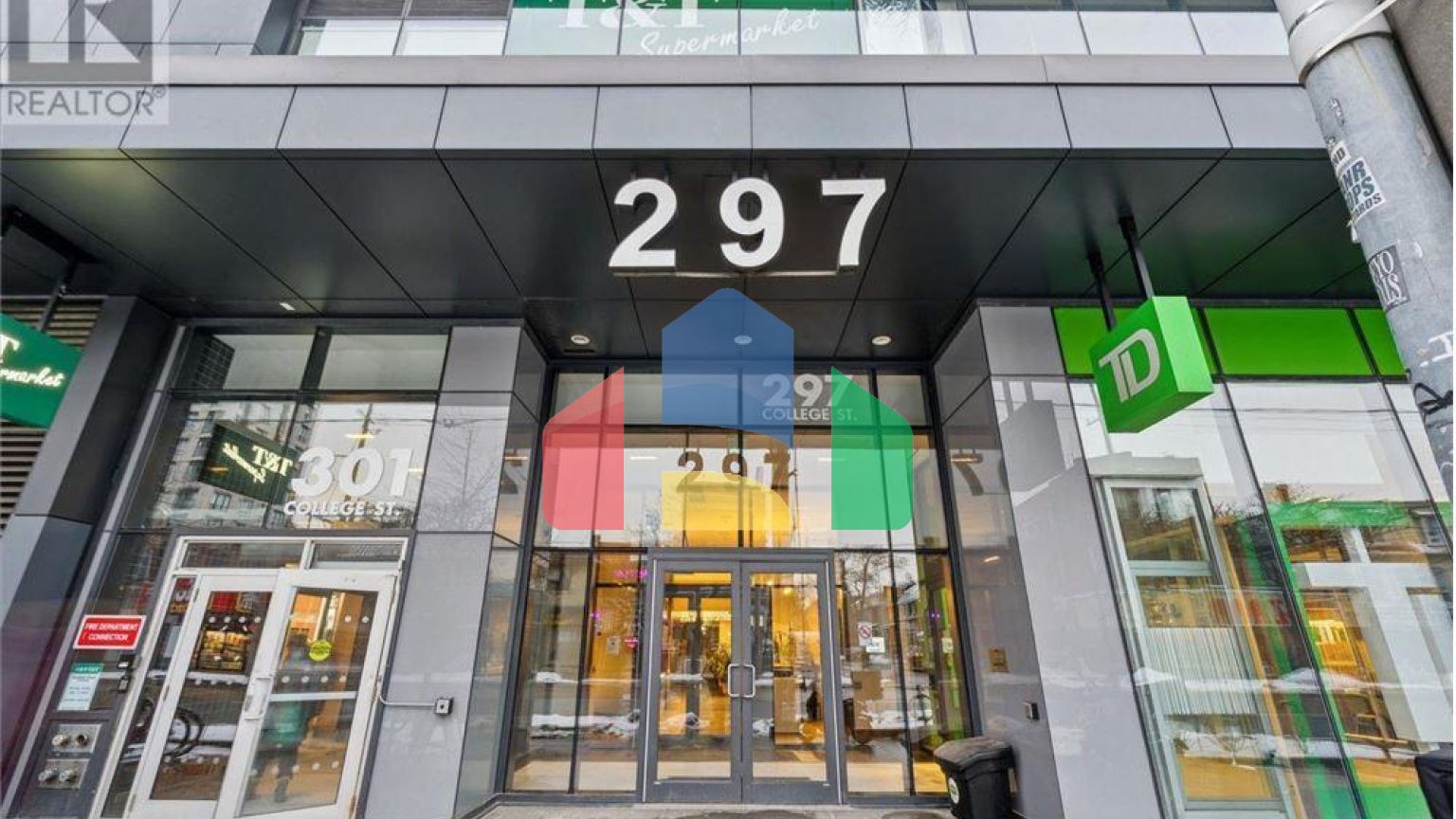 Residential - Single Family Home - Toronto, Canada - Canada