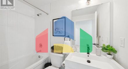 Residential - Single Family Home - Toronto, Canada - Canada