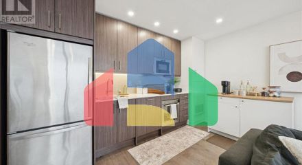 Residential - Single Family Home - Toronto, Canada - Canada