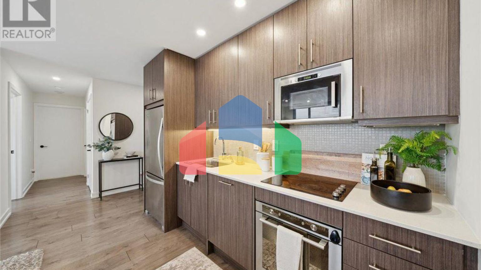 Residential - Single Family Home - Toronto, Canada - Canada