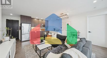 Residential - Single Family Home - Toronto, Canada - Canada