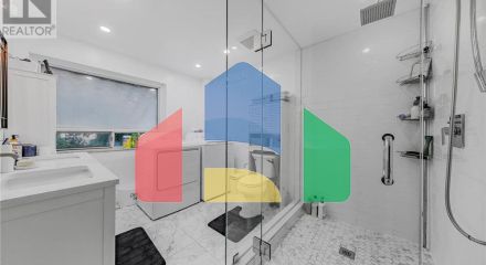 Residential - Single Family Home - Toronto, Canada - Canada