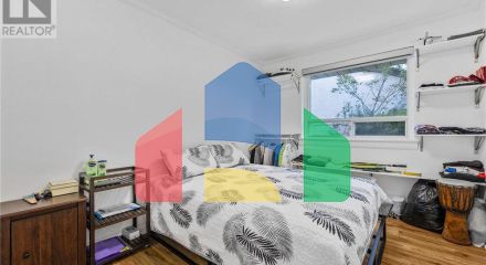 Residential - Single Family Home - Toronto, Canada - Canada