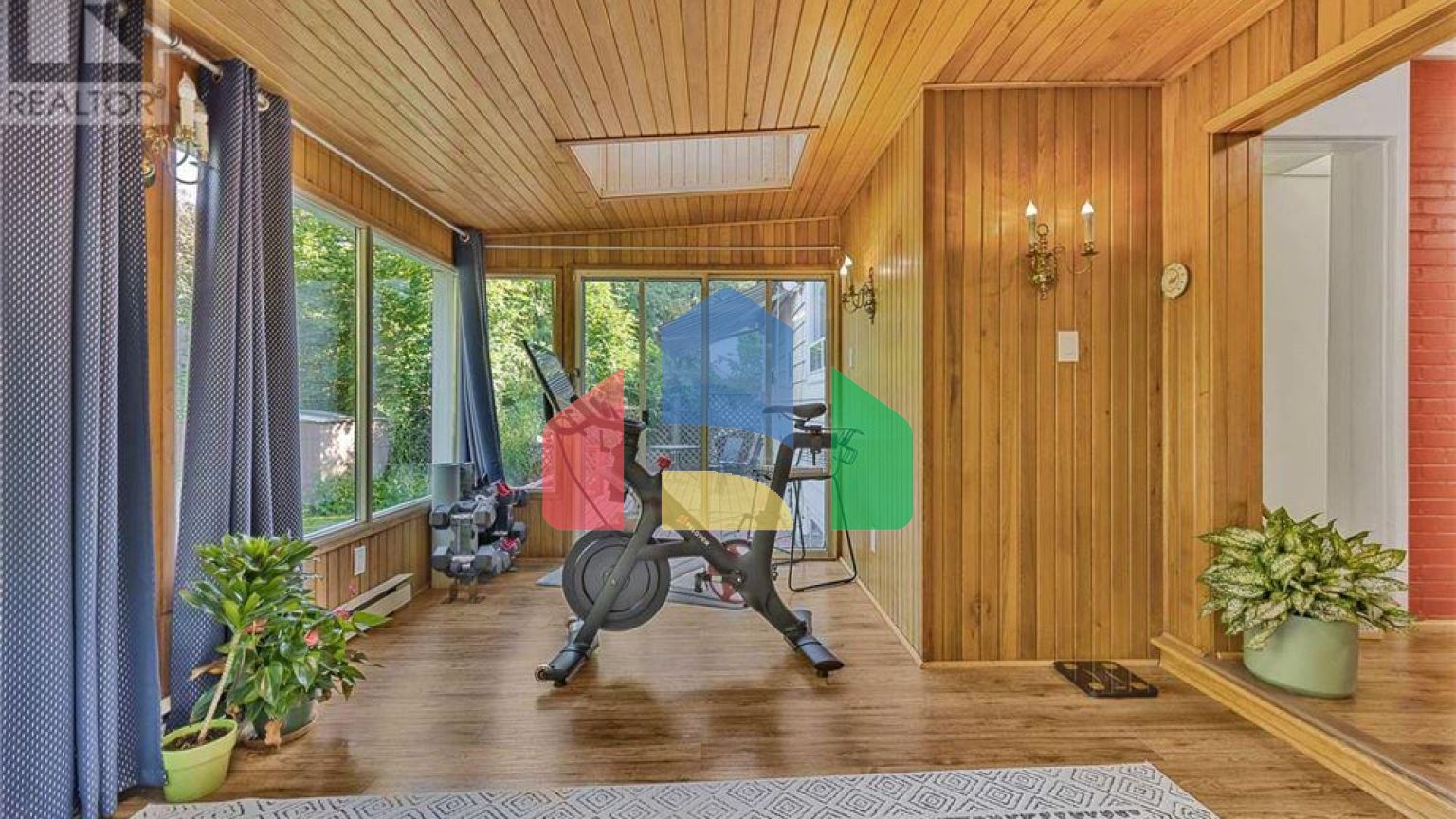 Residential - Single Family Home - Toronto, Canada - Canada