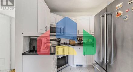 Residential - Single Family Home - Toronto, Canada - Canada