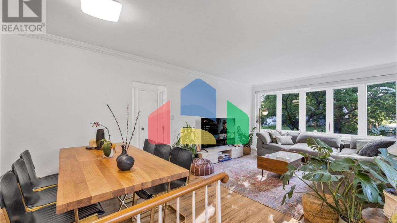 Residential - Single Family Home - Toronto, Canada - Canada