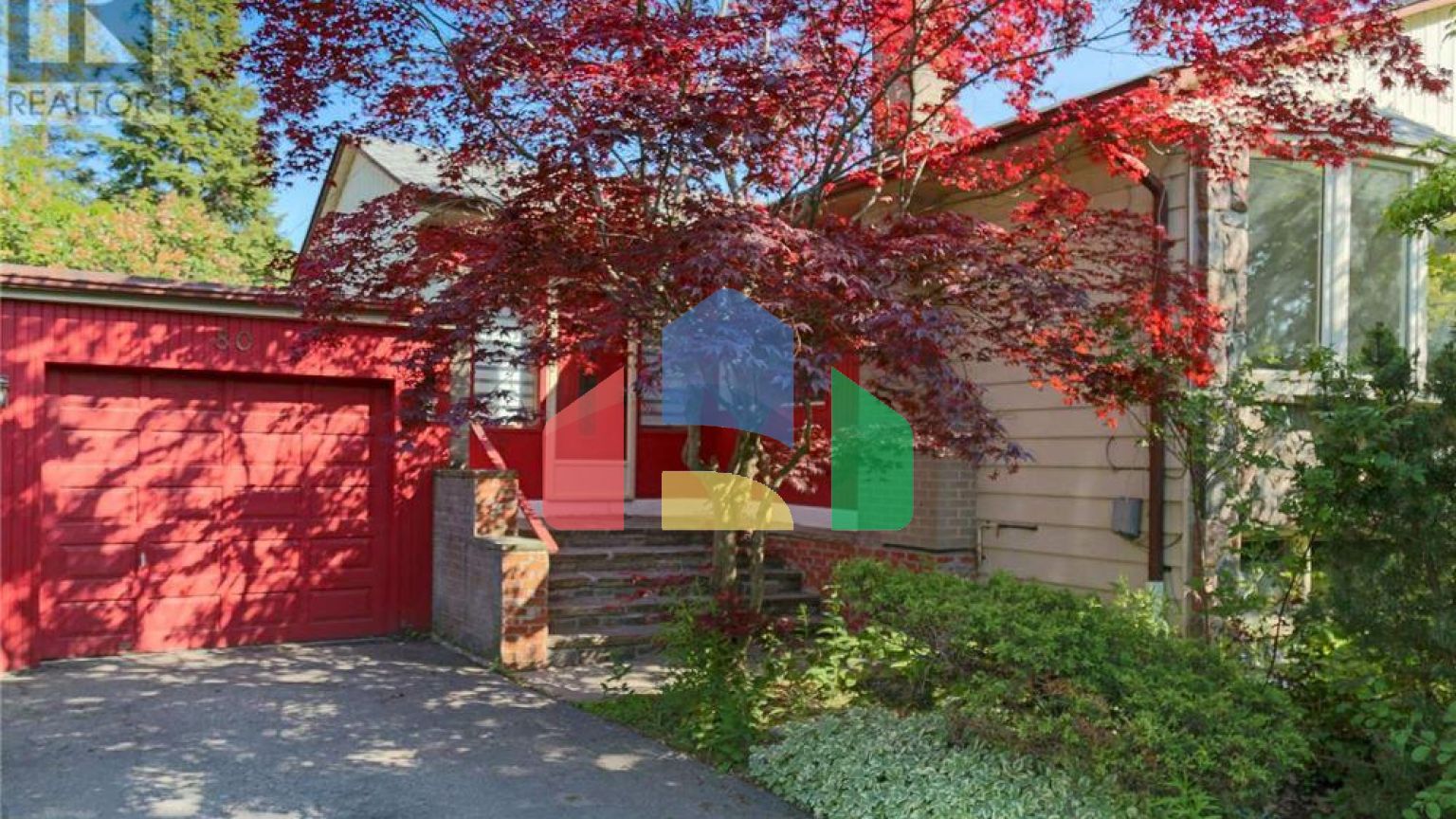 Residential - Single Family Home - Toronto, Canada - Canada