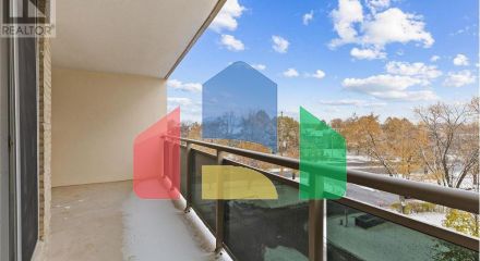 Residential - Single Family Home - Toronto, Canada - Canada