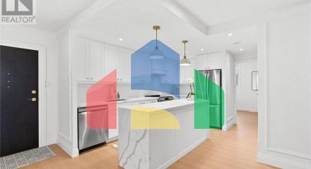 Residential - Single Family Home - Toronto, Canada - Canada