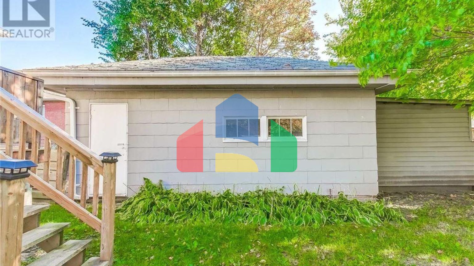 Residential - Single Family Home - Toronto, Canada - Canada