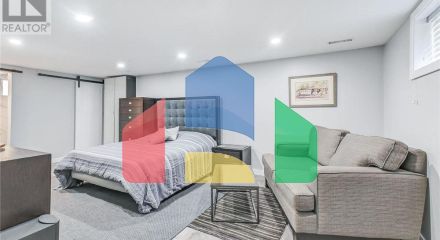 Residential - Single Family Home - Toronto, Canada - Canada